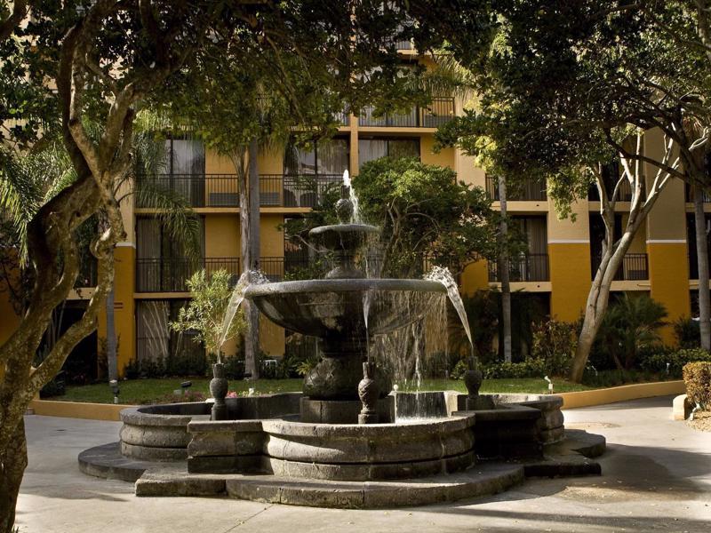 Courtyard By Marriott Bradenton Sarasota/Riverfront Extérieur photo
